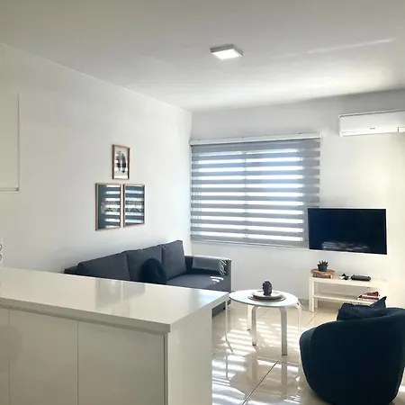 Apartamento Phaedrus Living Constantinos Seaview